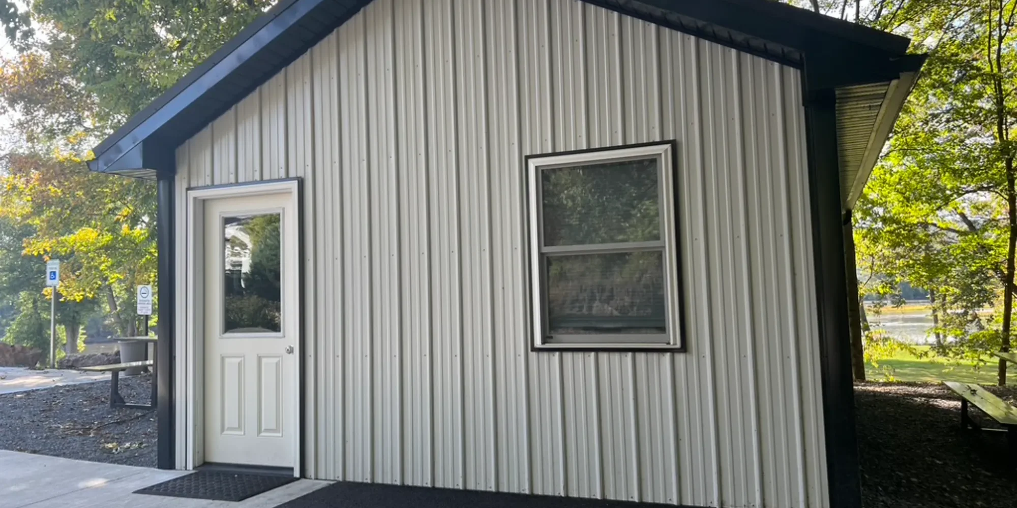 8B90D667-8959-4883-8B5C-A9D86C03ECFB_1_105_c